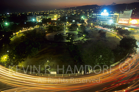 Osmena Plaza, Cebu, Philippines. (PHCeb023)