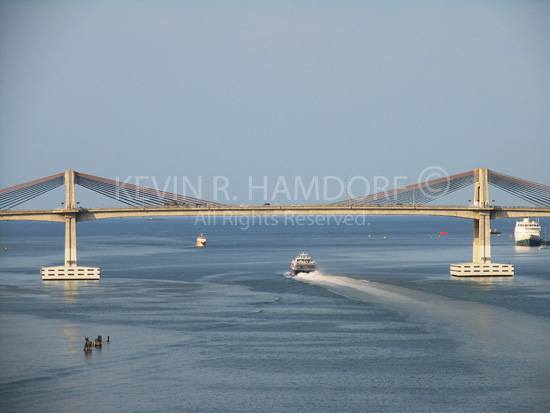 New Osmena bridge, Cebu, Philippines. (PHCeb4596)