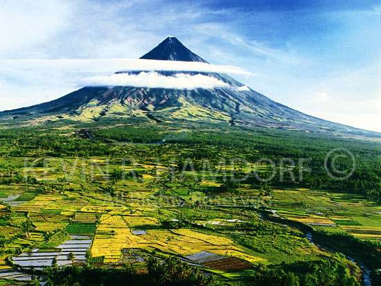 Mount Mayon Volcano, Albay, Bicol, Philippines
